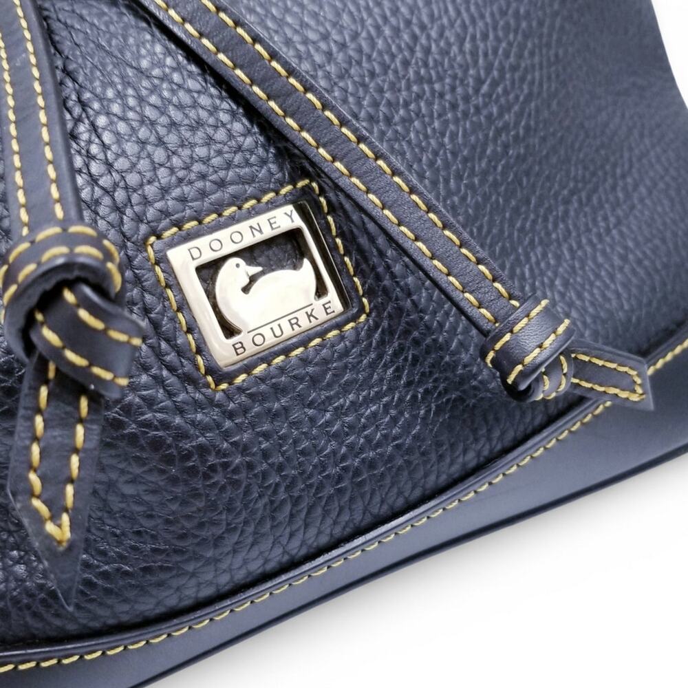 DOONEY & BOURKE Pebble Grain Drawstring All Weather Leather Black/Black J5725298 - Picture 8 of 14